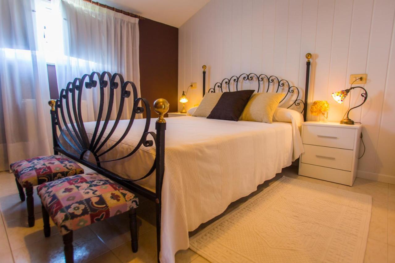 Low Cost Casa Brais San Pedro de Benquerencia エクステリア 写真